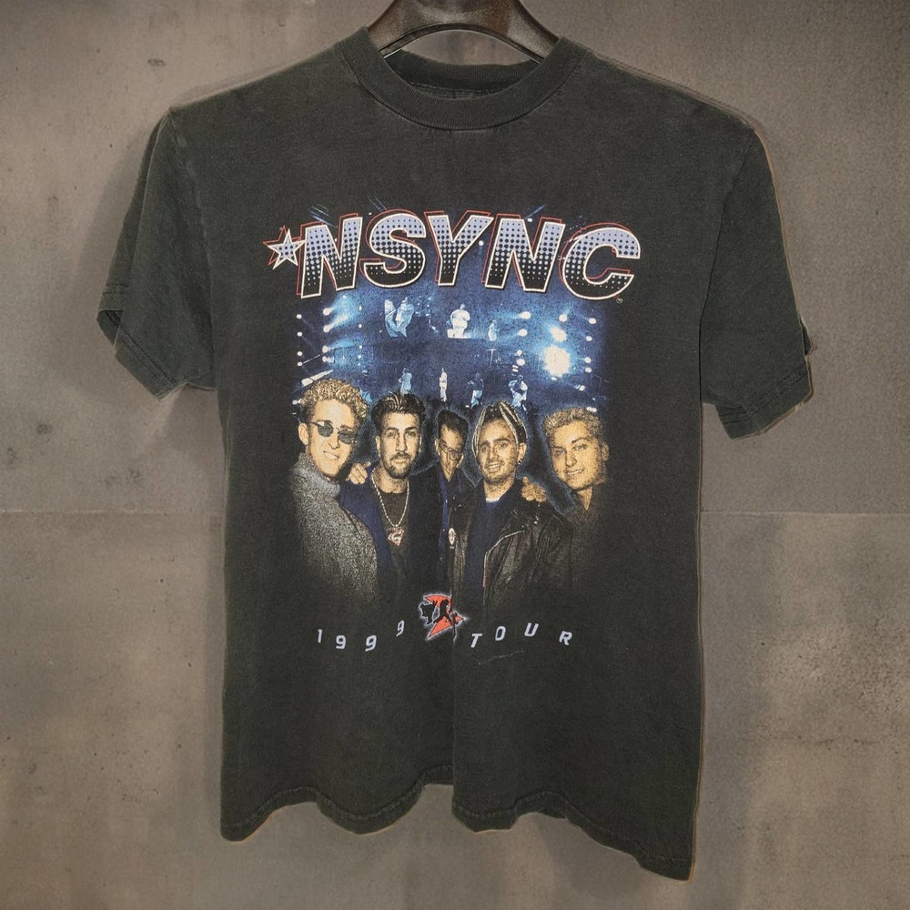 Vintage 1999 NSYNC Double Sided Concert Tour Shirt - Medium - Picture 1 of 3